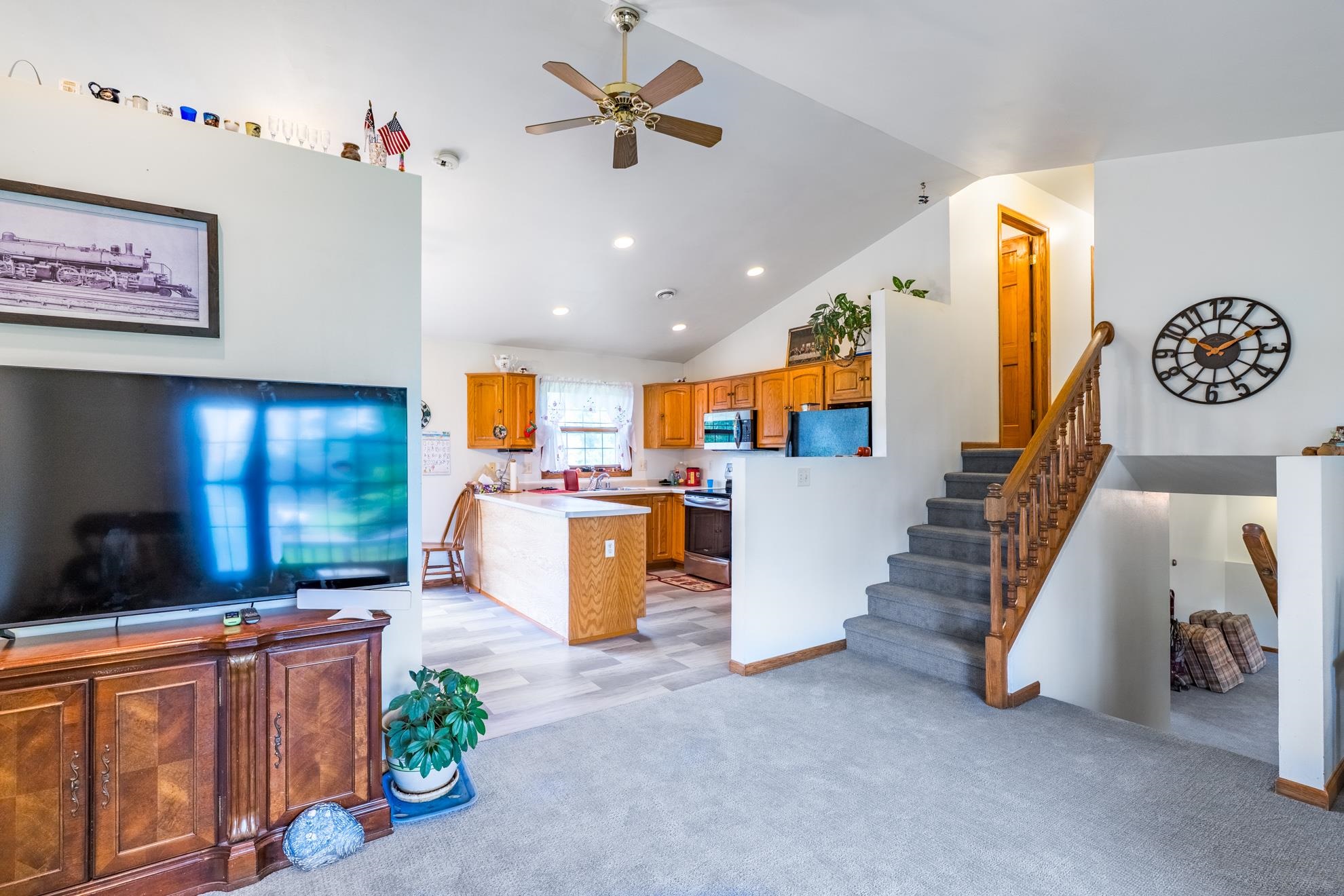 W2530 VIOLET LANE, Merrill, Wisconsin 54452, 4 Bedrooms Bedrooms, ,2 BathroomsBathrooms,Residential,For Sale,W2530 VIOLET LANE,22602606
