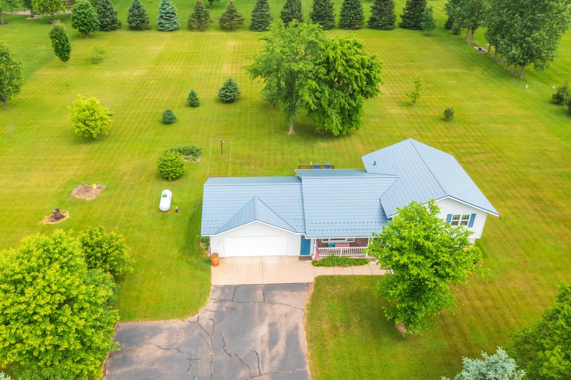 W2530 VIOLET LANE, Merrill, Wisconsin 54452, 4 Bedrooms Bedrooms, ,2 BathroomsBathrooms,Residential,For Sale,W2530 VIOLET LANE,22602606