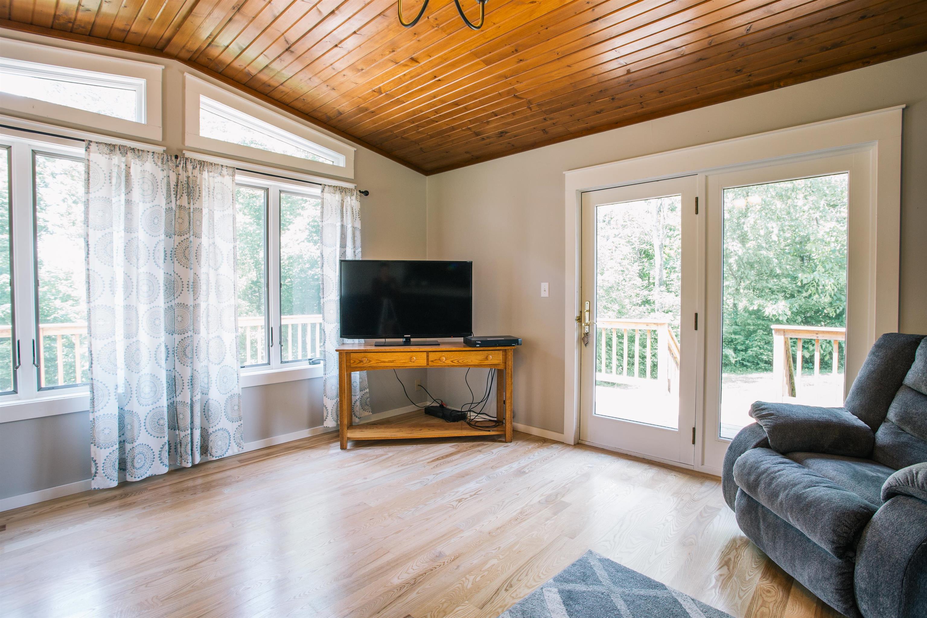 W6833 RIDGE ROAD, Neillsville, Wisconsin 54456, 4 Bedrooms Bedrooms, ,2 BathroomsBathrooms,Residential,For Sale,W6833 RIDGE ROAD,22602607