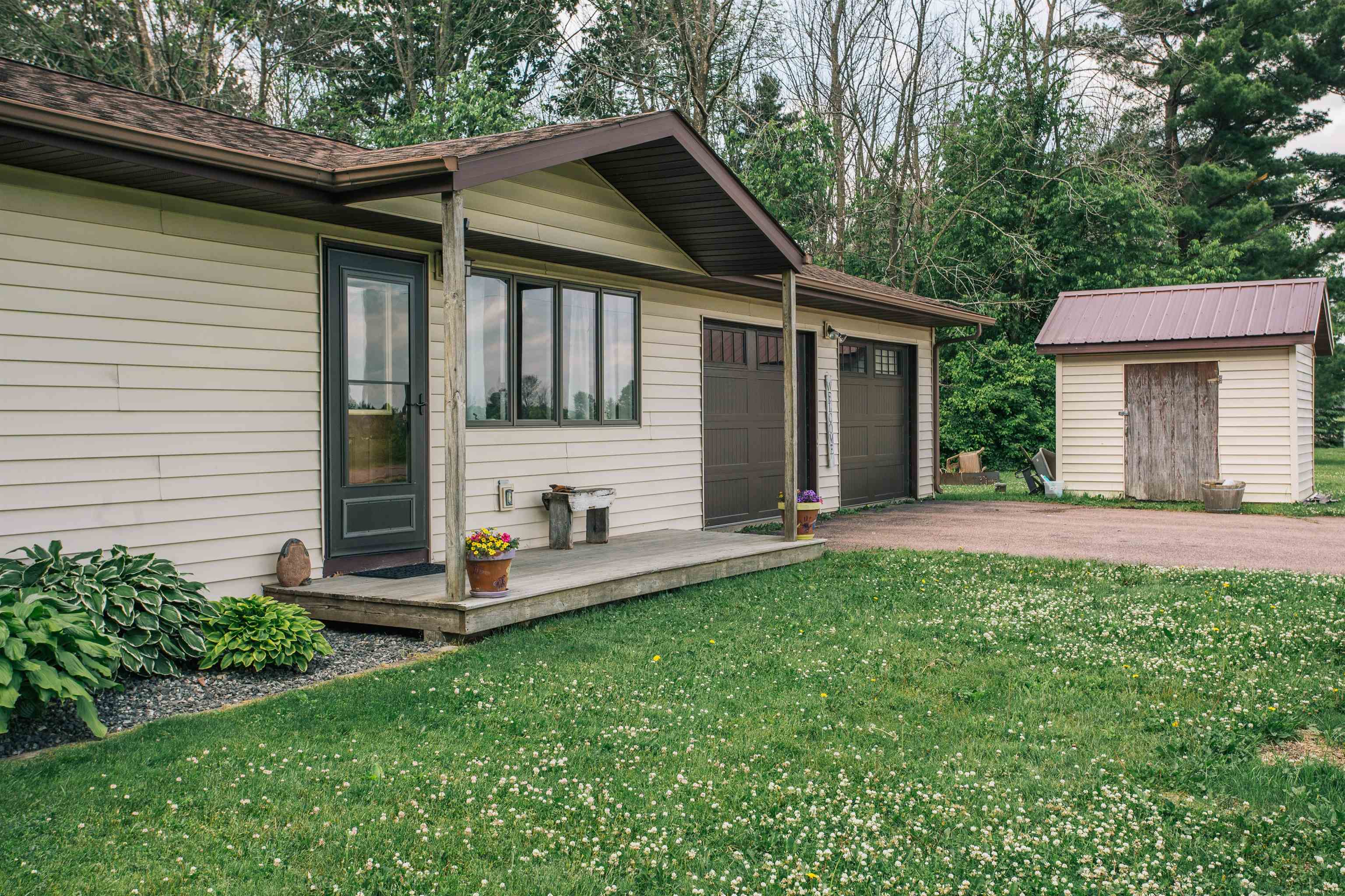 W6833 RIDGE ROAD, Neillsville, Wisconsin 54456, 4 Bedrooms Bedrooms, ,2 BathroomsBathrooms,Residential,For Sale,W6833 RIDGE ROAD,22602607