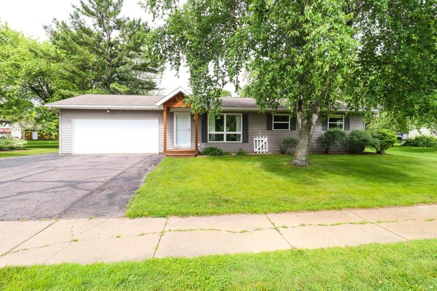 203 S HASLOW STREET, Spencer, Wisconsin 54479, 3 Bedrooms Bedrooms, ,2 BathroomsBathrooms,Residential,For Sale,203 S HASLOW STREET,22602610