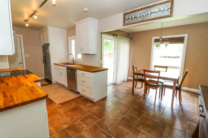 203 S HASLOW STREET, Spencer, Wisconsin 54479, 3 Bedrooms Bedrooms, ,2 BathroomsBathrooms,Residential,For Sale,203 S HASLOW STREET,22602610