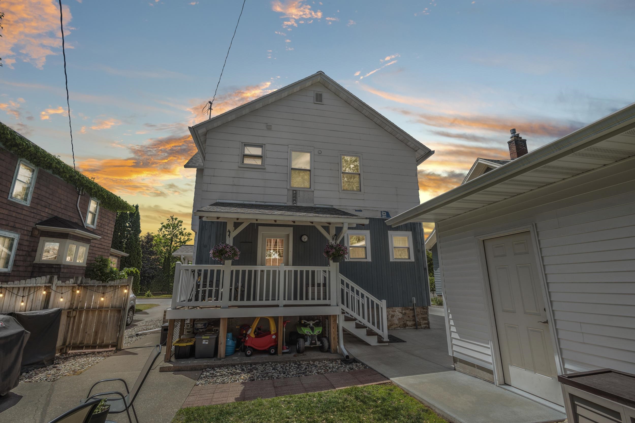1919 DIVISION STREET, Stevens Point, Wisconsin 54481, 4 Bedrooms Bedrooms, ,2 BathroomsBathrooms,Residential,For Sale,1919 DIVISION STREET,22602611