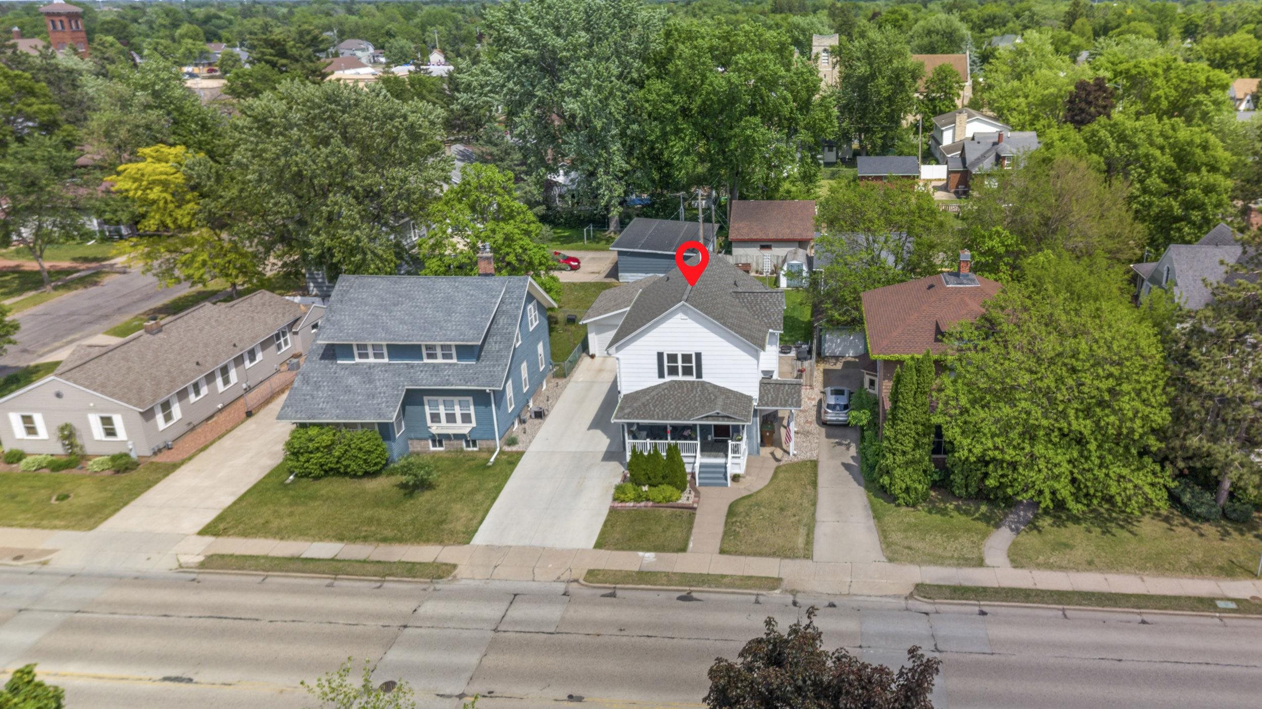 1919 DIVISION STREET, Stevens Point, Wisconsin 54481, 4 Bedrooms Bedrooms, ,2 BathroomsBathrooms,Residential,For Sale,1919 DIVISION STREET,22602611