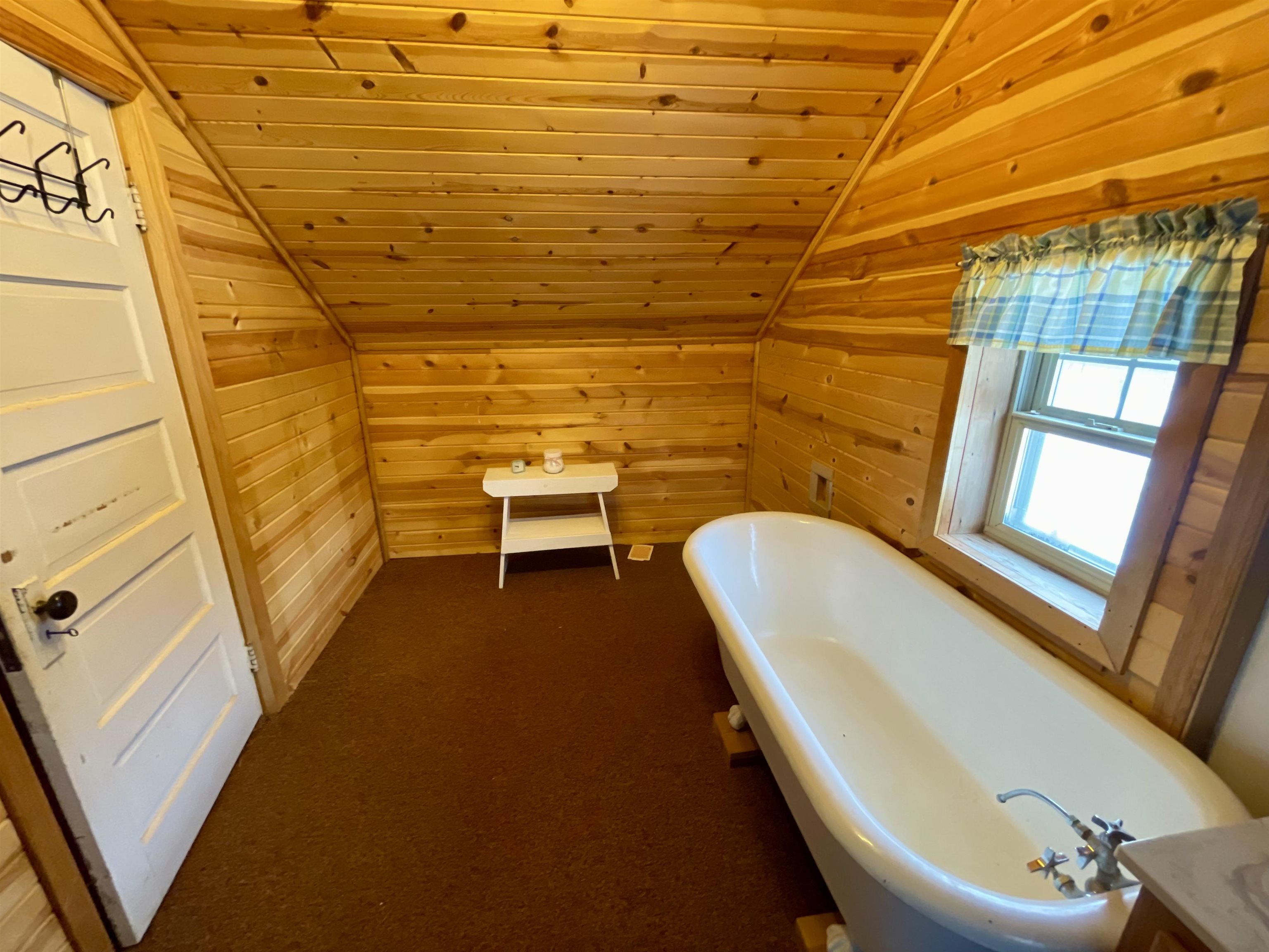 6854 ZETT ROAD, LORETTA, Wisconsin 54896, 3 Bedrooms Bedrooms, ,2 BathroomsBathrooms,Residential,For Sale,6854 ZETT ROAD,22602613