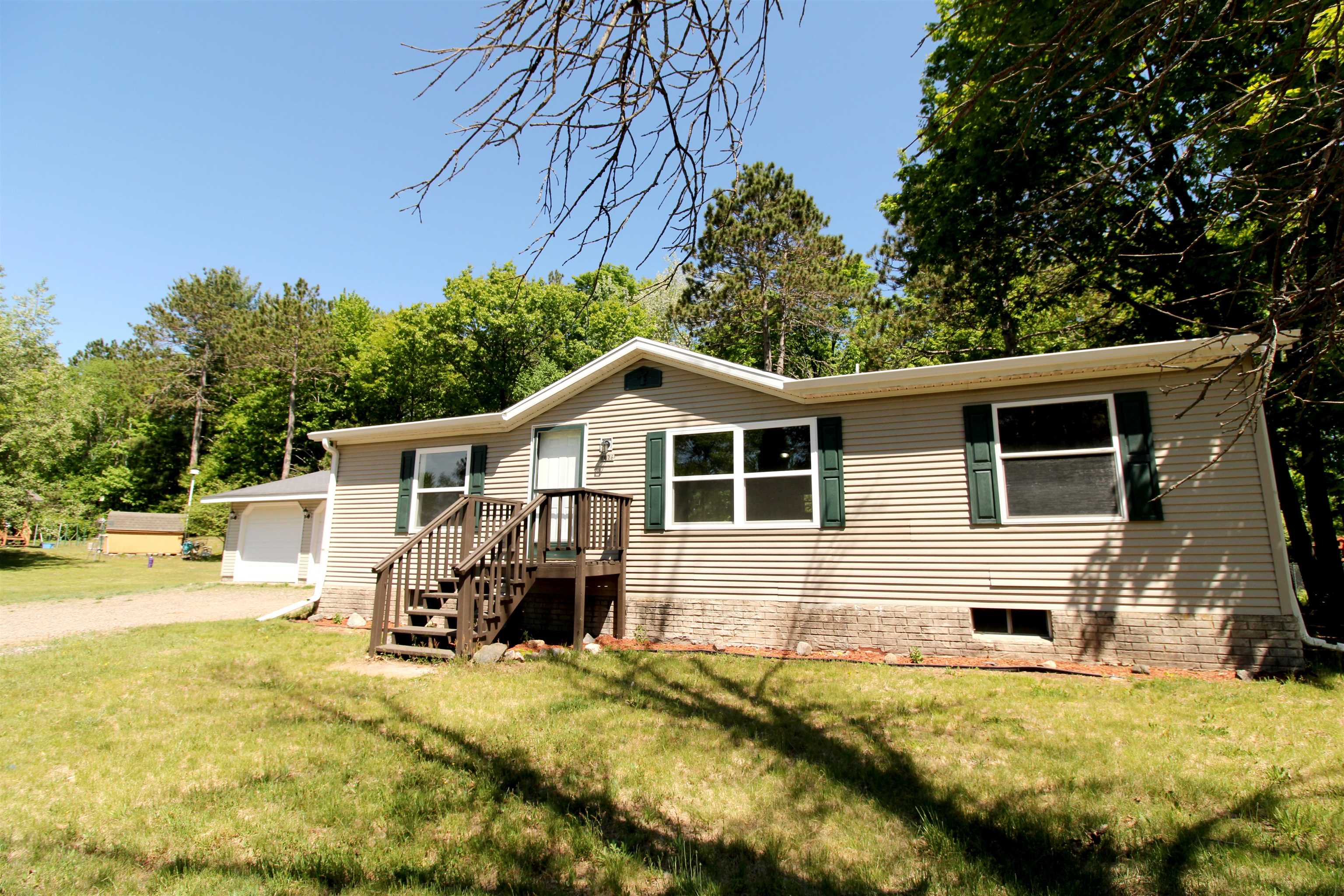 1026 ECHO LANE, Rhinelander, Wisconsin 54501, 3 Bedrooms Bedrooms, ,2 BathroomsBathrooms,Residential,For Sale,1026 ECHO LANE,22602615
