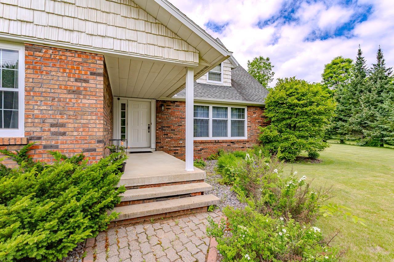 211 RIVER ROAD, Marathon, Wisconsin 54448, 4 Bedrooms Bedrooms, ,2 BathroomsBathrooms,Residential,For Sale,211 RIVER ROAD,22602616