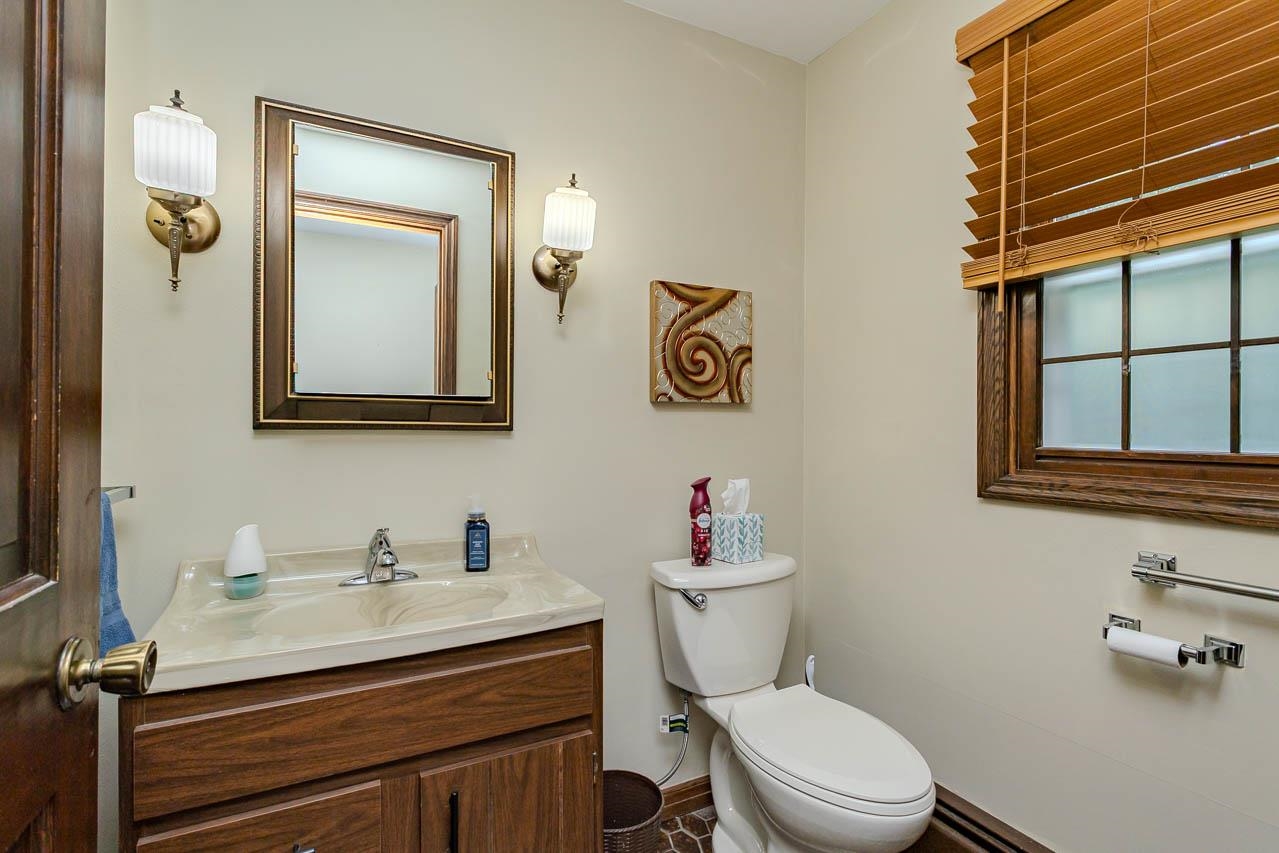 211 RIVER ROAD, Marathon, Wisconsin 54448, 4 Bedrooms Bedrooms, ,2 BathroomsBathrooms,Residential,For Sale,211 RIVER ROAD,22602616