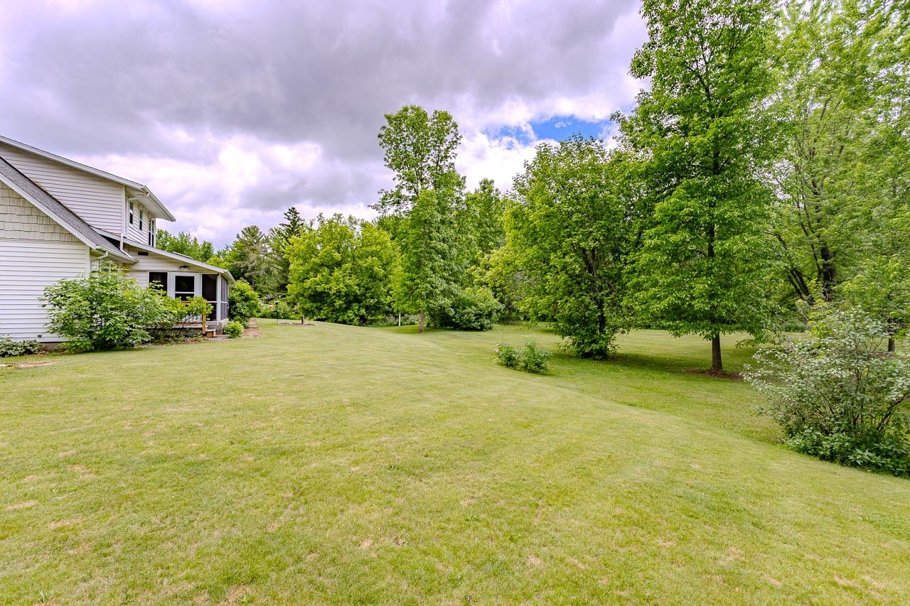 211 RIVER ROAD, Marathon, Wisconsin 54448, 4 Bedrooms Bedrooms, ,2 BathroomsBathrooms,Residential,For Sale,211 RIVER ROAD,22602616