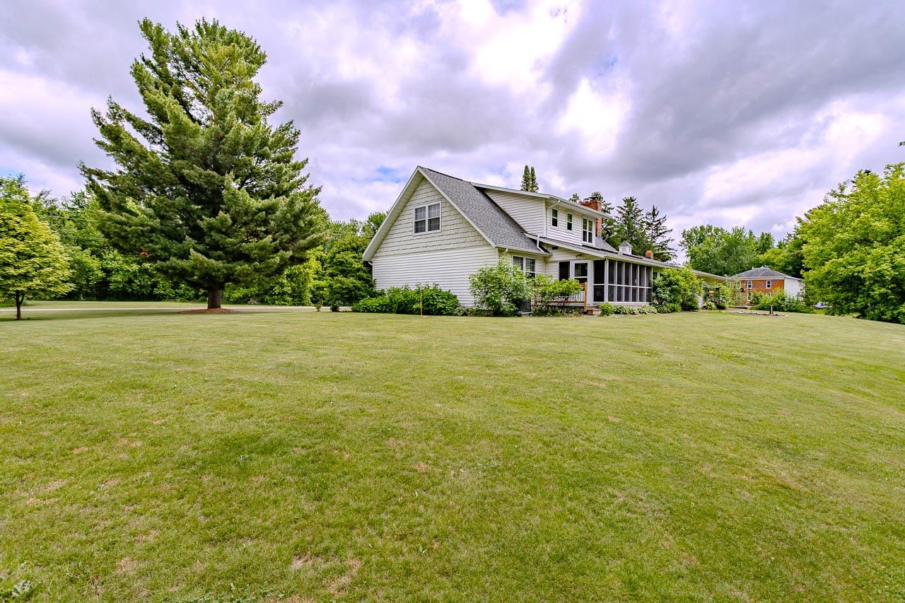 211 RIVER ROAD, Marathon, Wisconsin 54448, 4 Bedrooms Bedrooms, ,2 BathroomsBathrooms,Residential,For Sale,211 RIVER ROAD,22602616