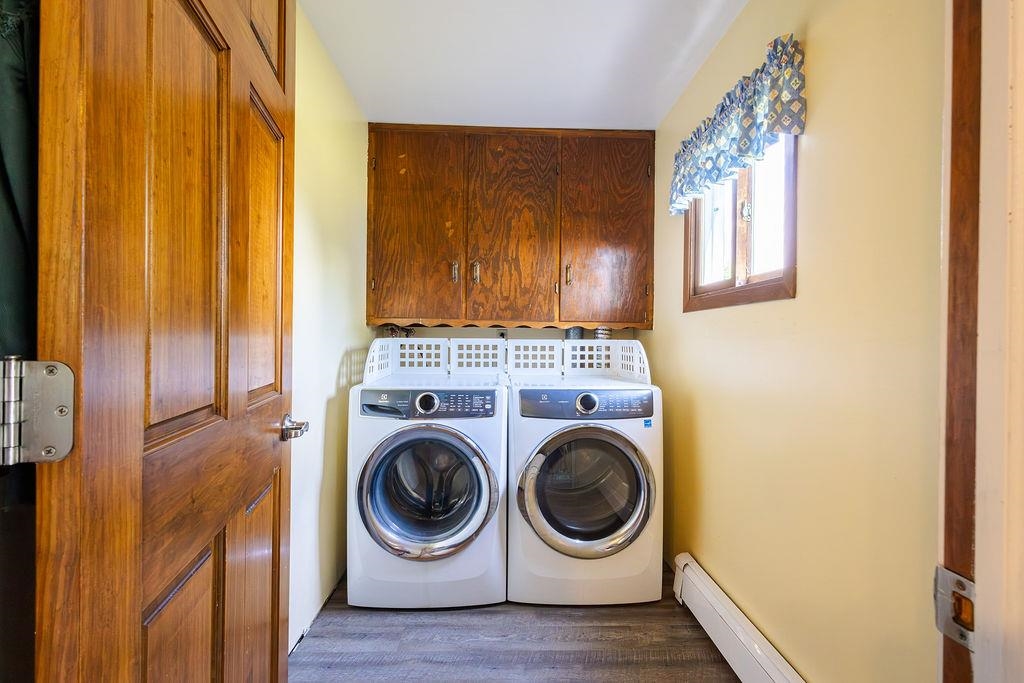 401 WATER STREET, Rosholt, Wisconsin 54473, 5 Bedrooms Bedrooms, ,1 BathroomBathrooms,Residential,For Sale,401 WATER STREET,22602619