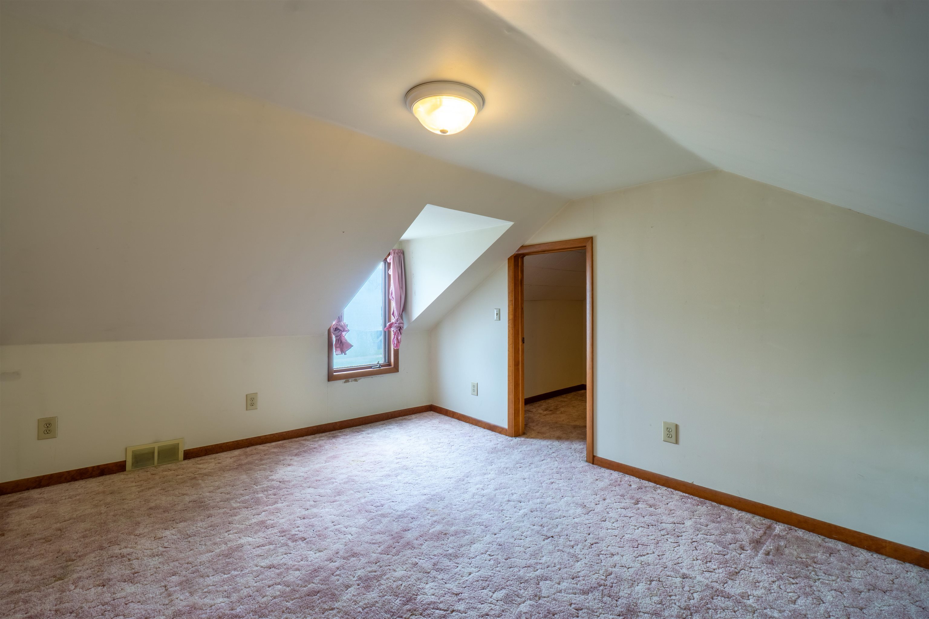 504 N GENESEE STREET, Merrill, Wisconsin 54452, 2 Bedrooms Bedrooms, ,1 BathroomBathrooms,Residential,For Sale,504 N GENESEE STREET,22602621
