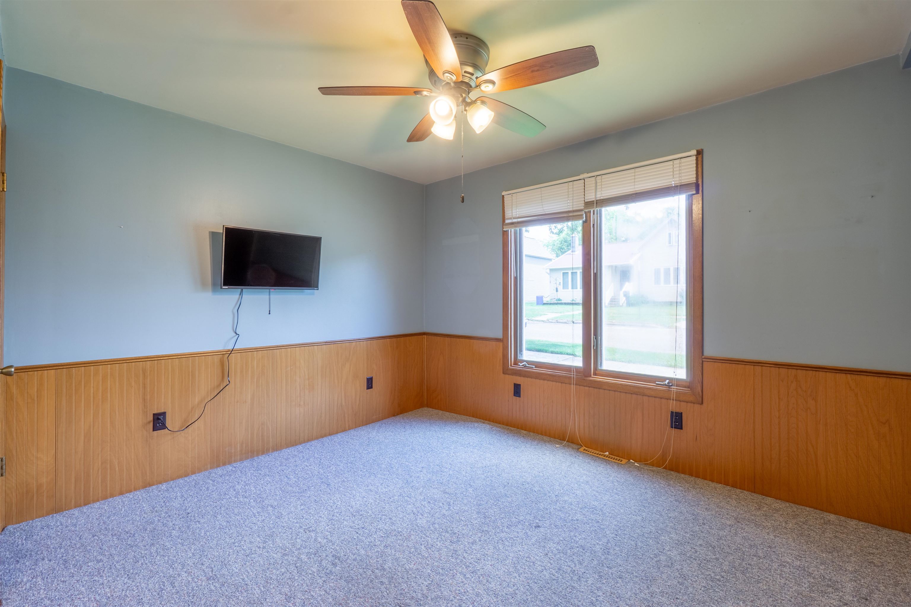 504 N GENESEE STREET, Merrill, Wisconsin 54452, 2 Bedrooms Bedrooms, ,1 BathroomBathrooms,Residential,For Sale,504 N GENESEE STREET,22602621