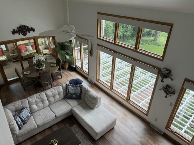 2740 SUNSET BOULEVARD, Stevens Point, Wisconsin 54481, 4 Bedrooms Bedrooms, ,4 BathroomsBathrooms,Residential,For Sale,2740 SUNSET BOULEVARD,22602623