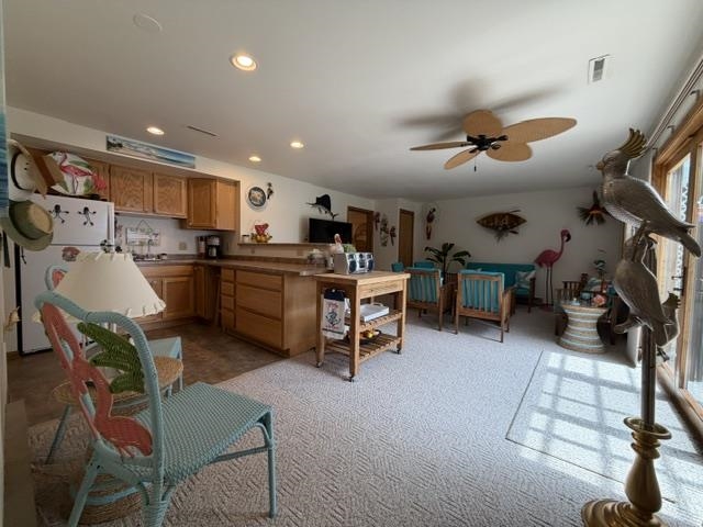 2740 SUNSET BOULEVARD, Stevens Point, Wisconsin 54481, 4 Bedrooms Bedrooms, ,4 BathroomsBathrooms,Residential,For Sale,2740 SUNSET BOULEVARD,22602623