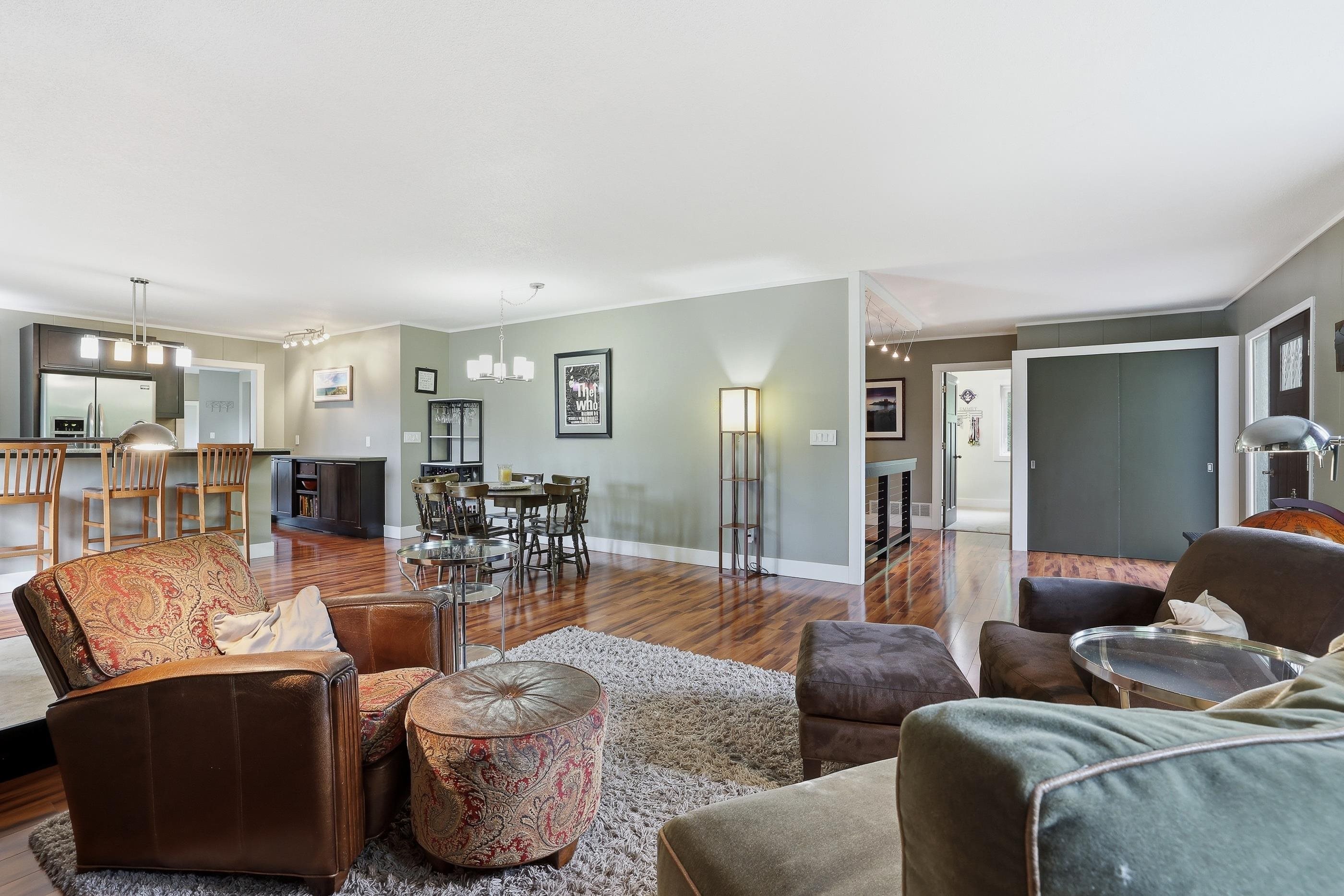 1024 SUNSET BOULEVARD, Stevens Point, Wisconsin 54481, 3 Bedrooms Bedrooms, ,2 BathroomsBathrooms,Residential,For Sale,1024 SUNSET BOULEVARD,22602624