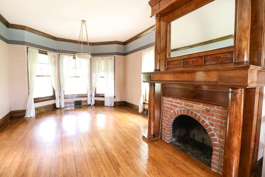 709 W 5TH STREET, Marshfield, Wisconsin 54449, 6 Bedrooms Bedrooms, ,2 BathroomsBathrooms,Residential,For Sale,709 W 5TH STREET,22602625