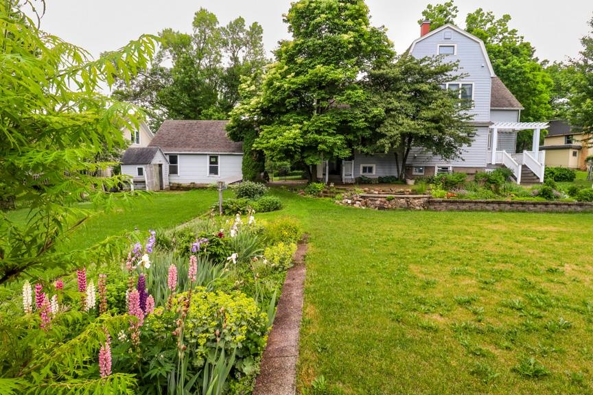 709 W 5TH STREET, Marshfield, Wisconsin 54449, 6 Bedrooms Bedrooms, ,2 BathroomsBathrooms,Residential,For Sale,709 W 5TH STREET,22602625
