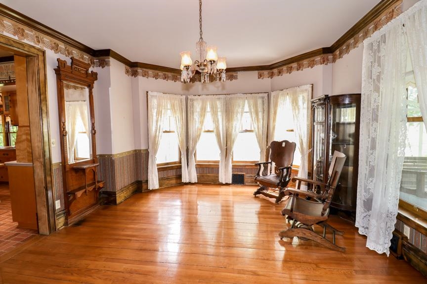 709 W 5TH STREET, Marshfield, Wisconsin 54449, 6 Bedrooms Bedrooms, ,2 BathroomsBathrooms,Residential,For Sale,709 W 5TH STREET,22602625