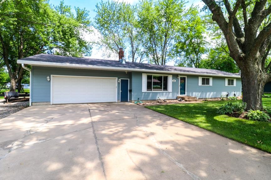 509 AUBURN AVENUE, Marshfield, Wisconsin 54449, 5 Bedrooms Bedrooms, ,2 BathroomsBathrooms,Residential,For Sale,509 AUBURN AVENUE,22602626
