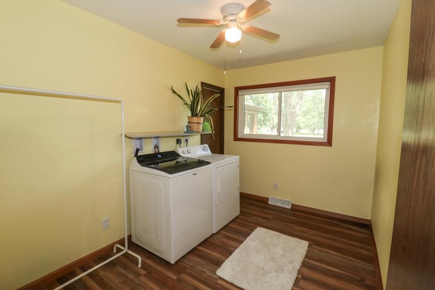 509 AUBURN AVENUE, Marshfield, Wisconsin 54449, 5 Bedrooms Bedrooms, ,2 BathroomsBathrooms,Residential,For Sale,509 AUBURN AVENUE,22602626