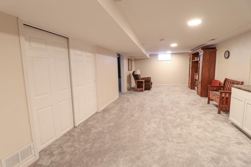 509 AUBURN AVENUE, Marshfield, Wisconsin 54449, 5 Bedrooms Bedrooms, ,2 BathroomsBathrooms,Residential,For Sale,509 AUBURN AVENUE,22602626