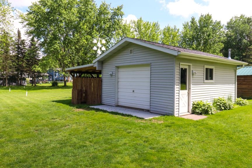 509 AUBURN AVENUE, Marshfield, Wisconsin 54449, 5 Bedrooms Bedrooms, ,2 BathroomsBathrooms,Residential,For Sale,509 AUBURN AVENUE,22602626