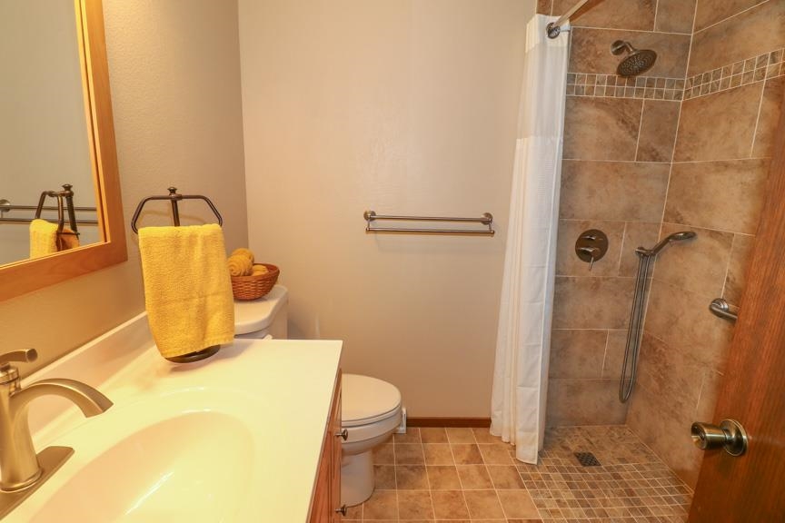 509 AUBURN AVENUE, Marshfield, Wisconsin 54449, 5 Bedrooms Bedrooms, ,2 BathroomsBathrooms,Residential,For Sale,509 AUBURN AVENUE,22602626