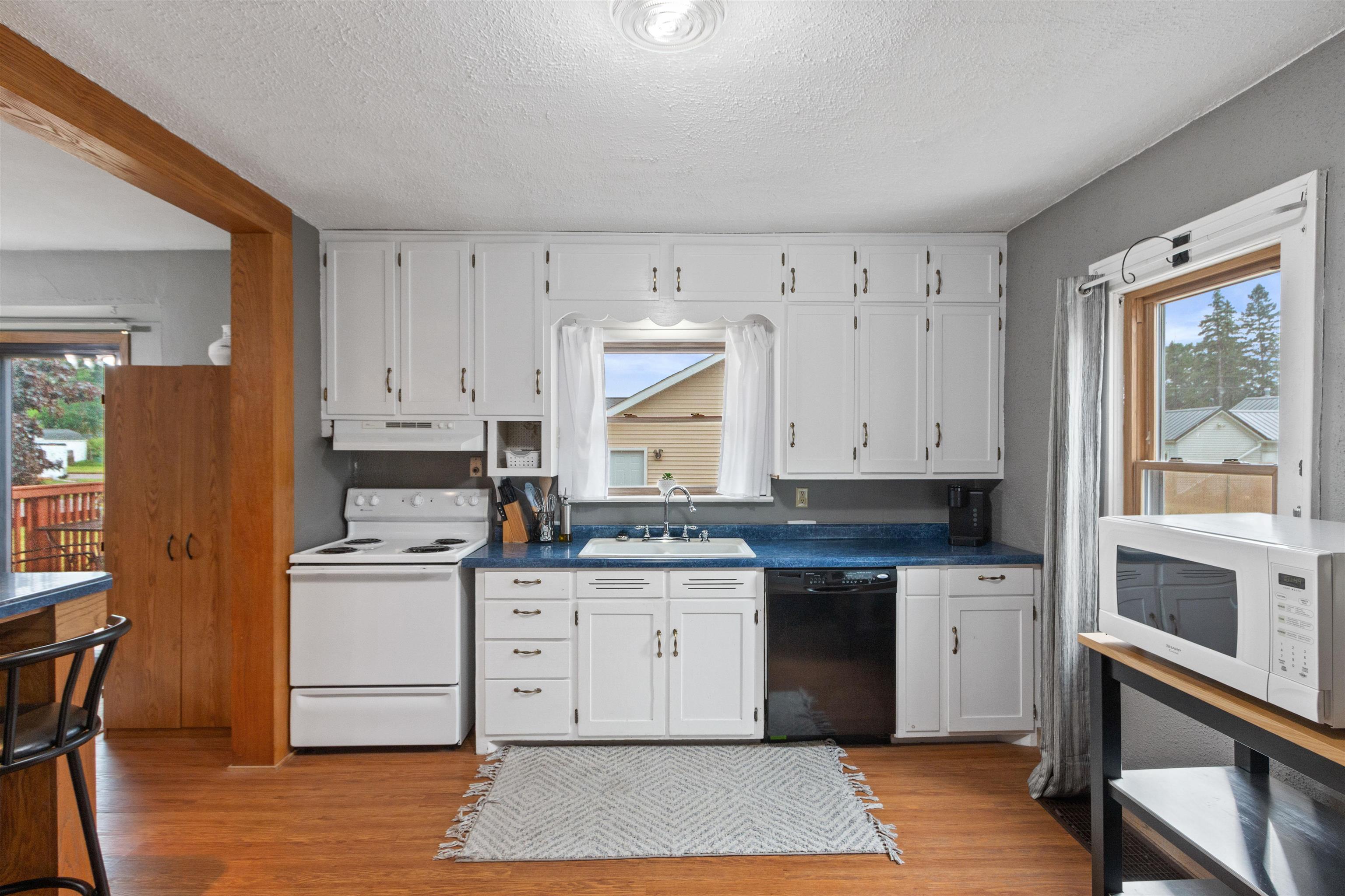 1910 CLIFF STREET, Wisconsin Rapids, Wisconsin 54494, 2 Bedrooms Bedrooms, ,1 BathroomBathrooms,Residential,For Sale,1910 CLIFF STREET,22602628