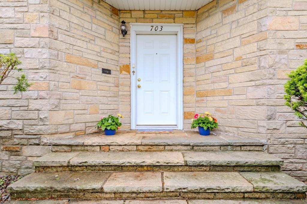 703 KENT STREET, Wausau, Wisconsin 54403, 2 Bedrooms Bedrooms, ,2 BathroomsBathrooms,Residential,For Sale,703 KENT STREET,22602629