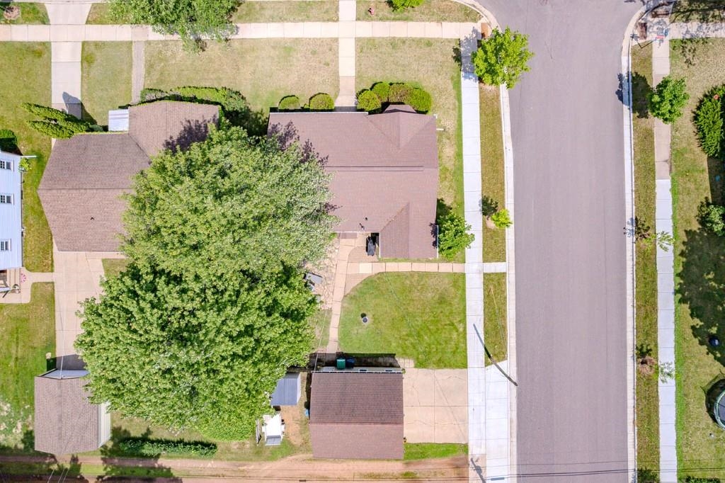703 KENT STREET, Wausau, Wisconsin 54403, 2 Bedrooms Bedrooms, ,2 BathroomsBathrooms,Residential,For Sale,703 KENT STREET,22602629