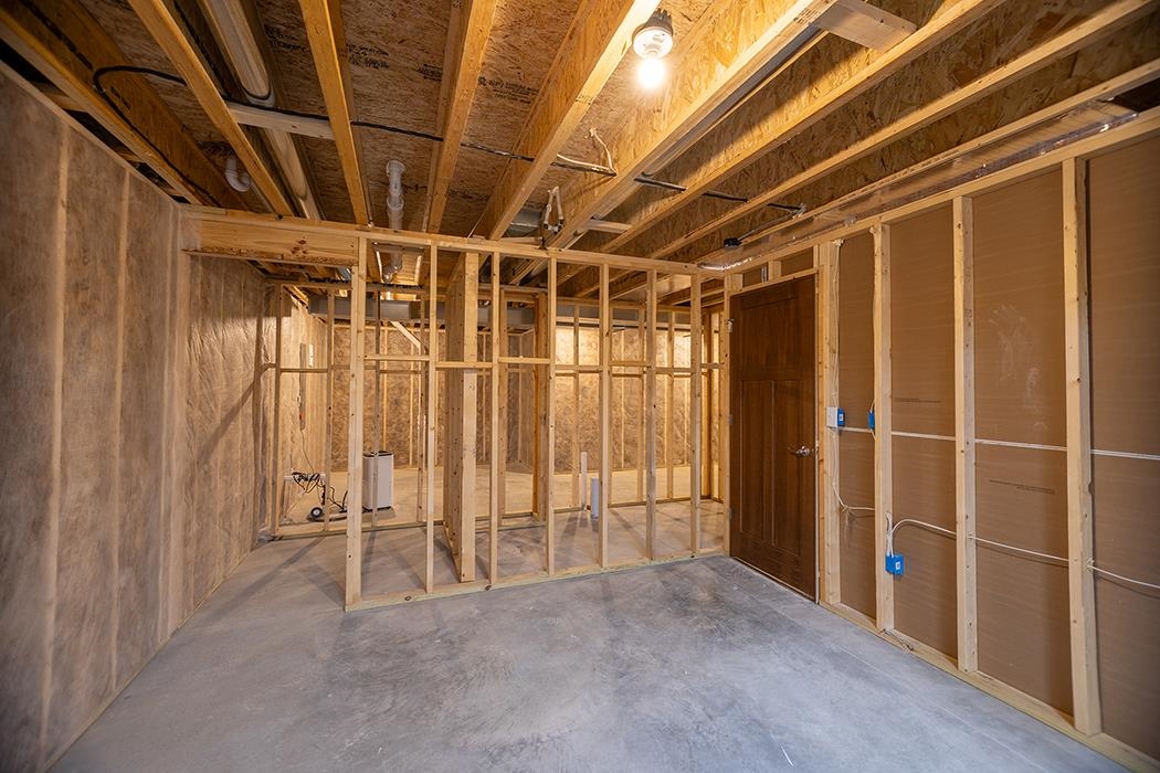 2200 S COTTONWOOD AVENUE, Marshfield, Wisconsin 54449, 3 Bedrooms Bedrooms, ,2 BathroomsBathrooms,Residential,For Sale,2200 S COTTONWOOD AVENUE,22602631