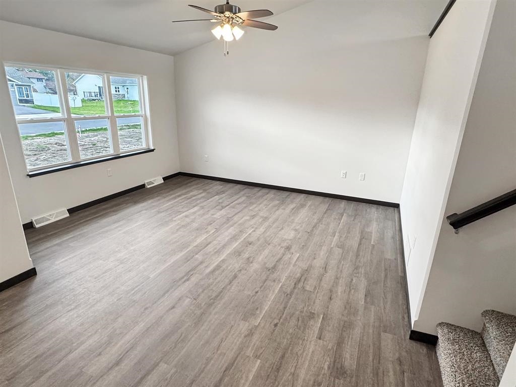 2107 S IRONWOOD AVENUE, Marshfield, Wisconsin 54449, 3 Bedrooms Bedrooms, ,2 BathroomsBathrooms,Residential,For Sale,2107 S IRONWOOD AVENUE,22602633