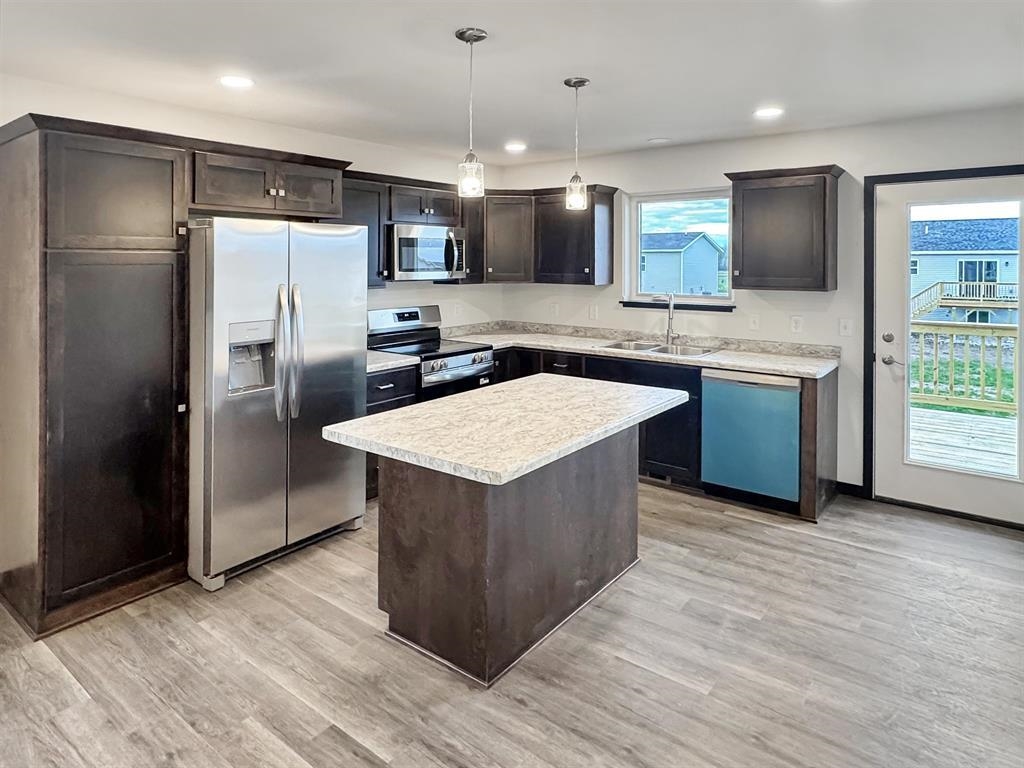 2107 S IRONWOOD AVENUE, Marshfield, Wisconsin 54449, 3 Bedrooms Bedrooms, ,2 BathroomsBathrooms,Residential,For Sale,2107 S IRONWOOD AVENUE,22602633
