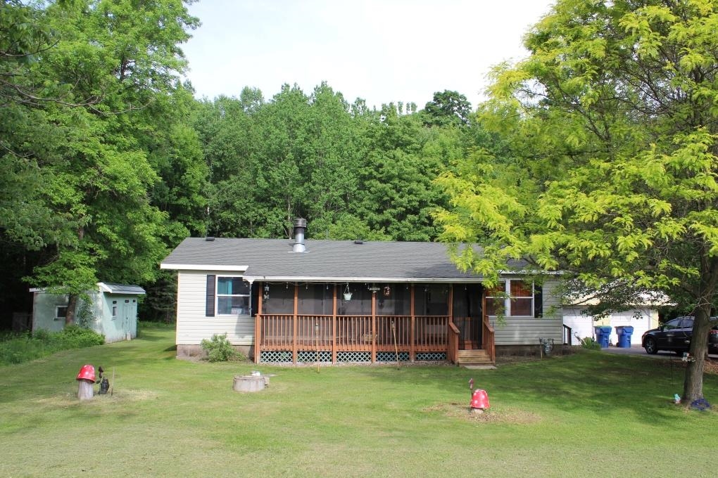 236105 COUNTY ROAD W, Wausau, Wisconsin 54403, 3 Bedrooms Bedrooms, ,2 BathroomsBathrooms,Residential,For Sale,236105 COUNTY ROAD W,22602634