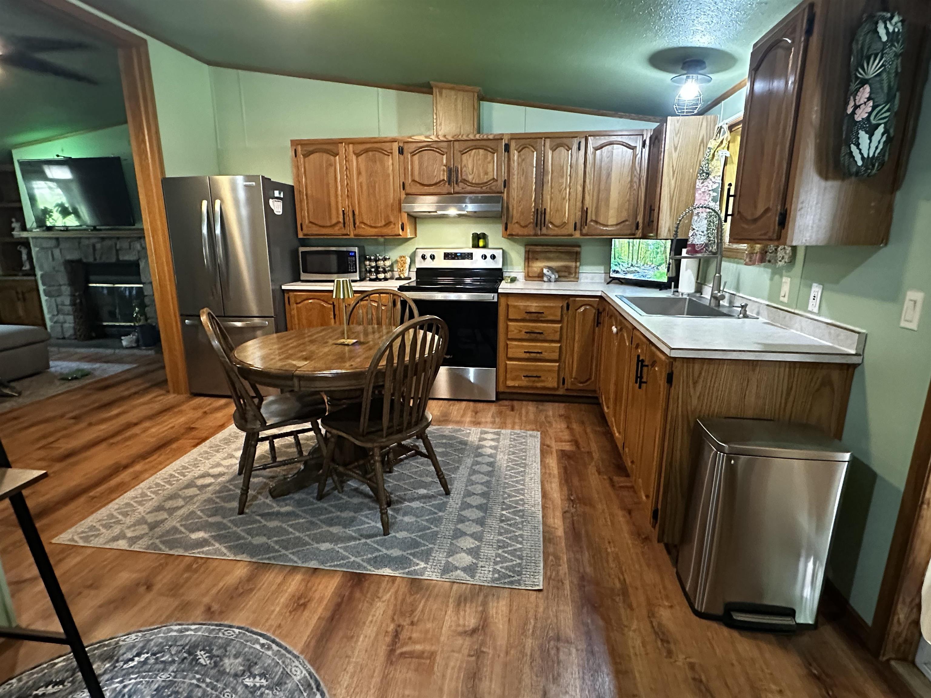 236105 COUNTY ROAD W, Wausau, Wisconsin 54403, 3 Bedrooms Bedrooms, ,2 BathroomsBathrooms,Residential,For Sale,236105 COUNTY ROAD W,22602634
