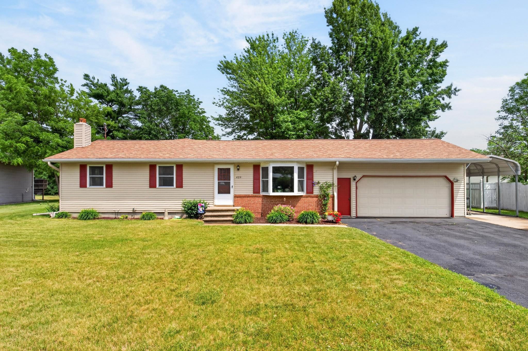 419 MILLER AVENUE, Wisconsin Rapids, Wisconsin 54494, 3 Bedrooms Bedrooms, ,3 BathroomsBathrooms,Residential,For Sale,419 MILLER AVENUE,22602636