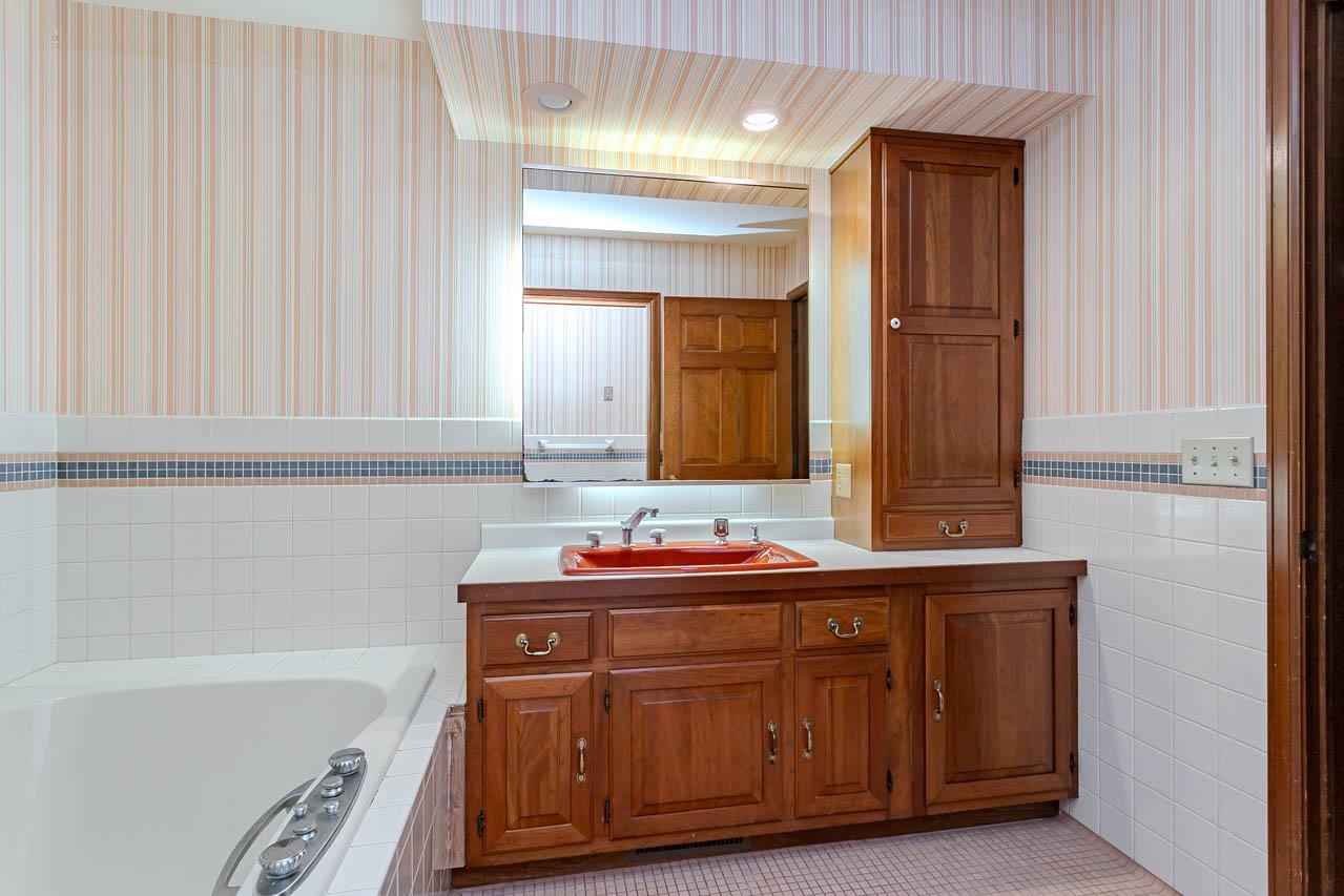 709 WILDWOOD LANE, Merrill, Wisconsin 54452, 3 Bedrooms Bedrooms, ,4 BathroomsBathrooms,Residential,For Sale,709 WILDWOOD LANE,22602638