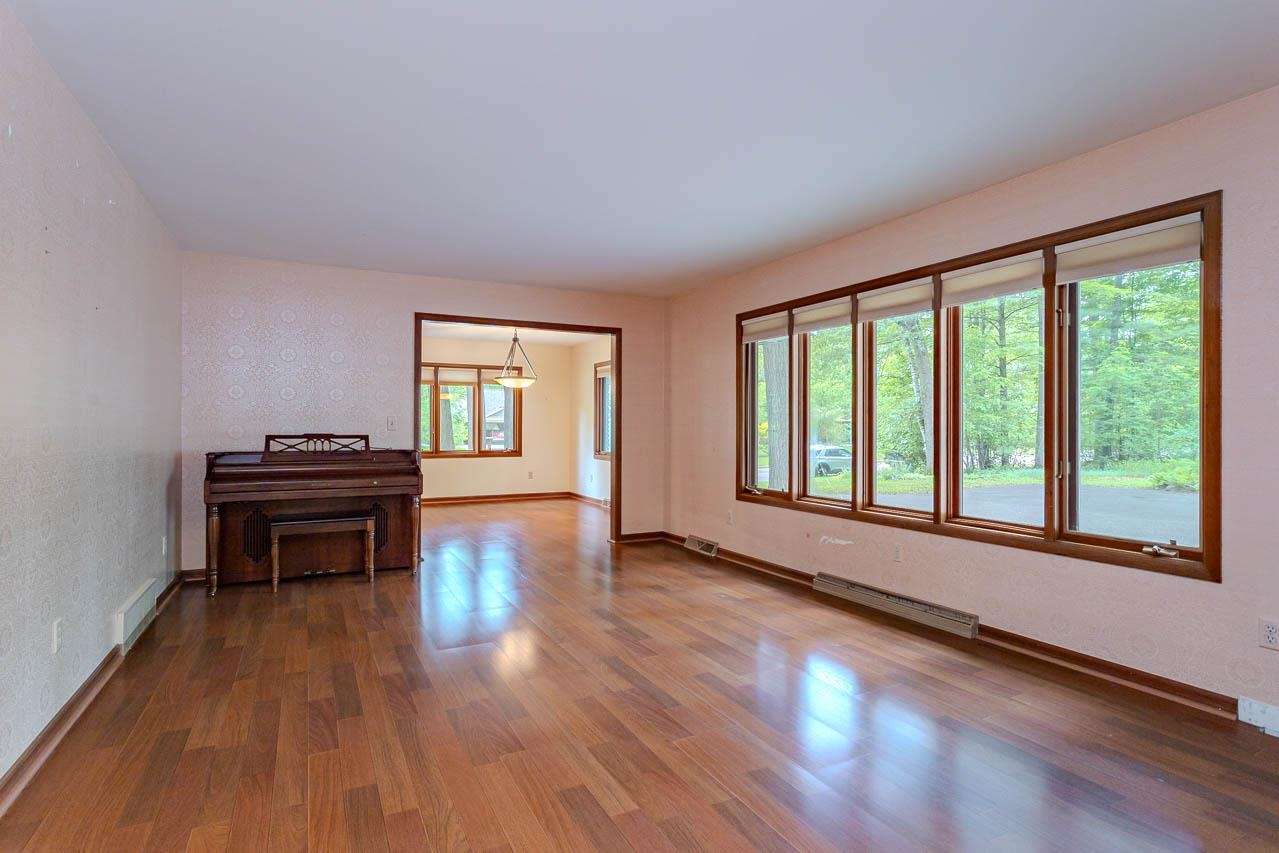 709 WILDWOOD LANE, Merrill, Wisconsin 54452, 3 Bedrooms Bedrooms, ,4 BathroomsBathrooms,Residential,For Sale,709 WILDWOOD LANE,22602638