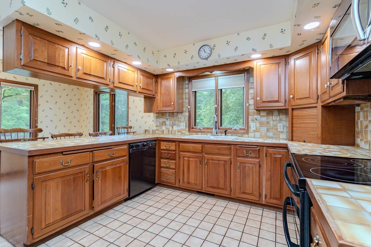 709 WILDWOOD LANE, Merrill, Wisconsin 54452, 3 Bedrooms Bedrooms, ,4 BathroomsBathrooms,Residential,For Sale,709 WILDWOOD LANE,22602638