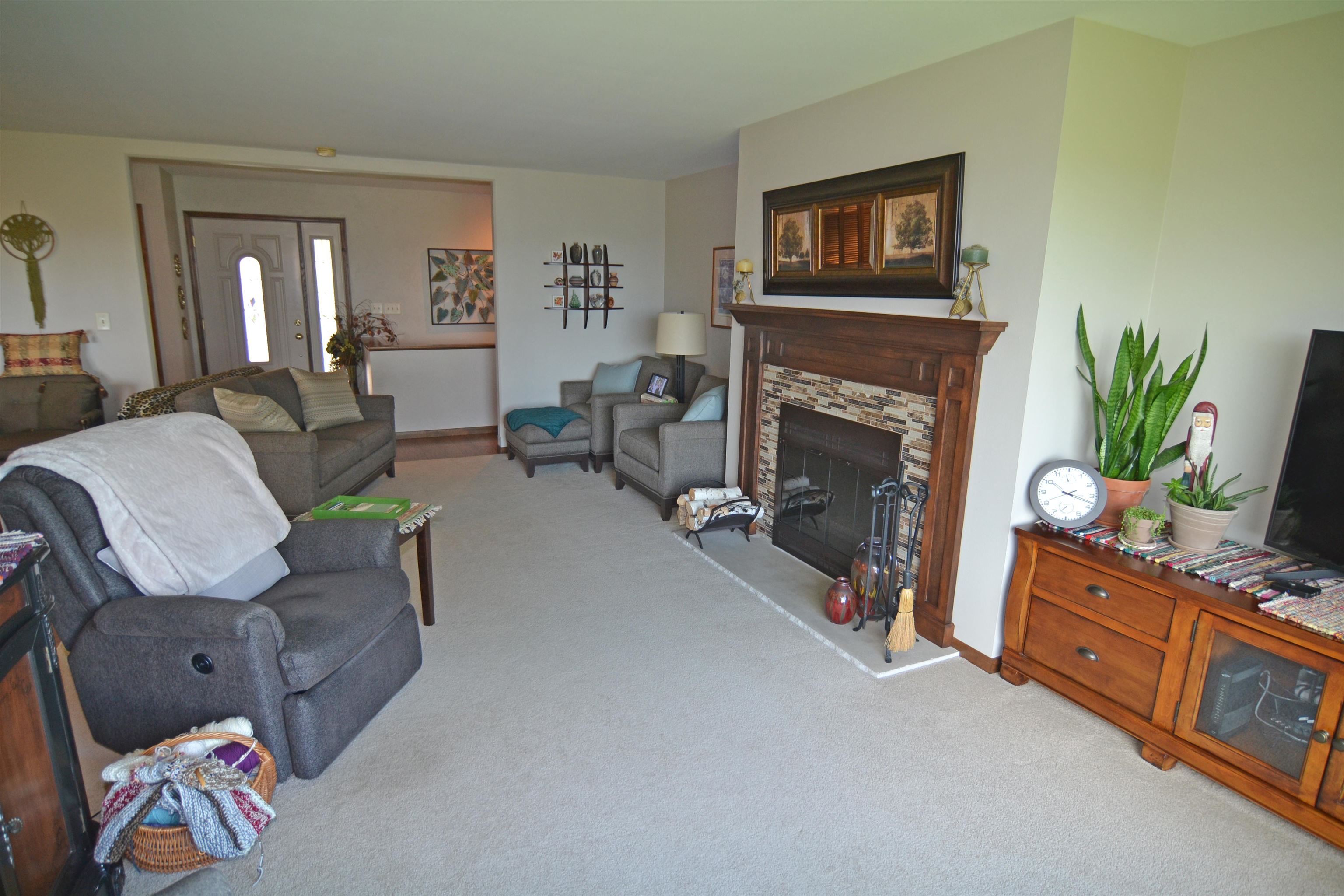 2205 RIDGE VIEW DRIVE, Wausau, Wisconsin 54401, 4 Bedrooms Bedrooms, ,3 BathroomsBathrooms,Residential,For Sale,2205 RIDGE VIEW DRIVE,22602639