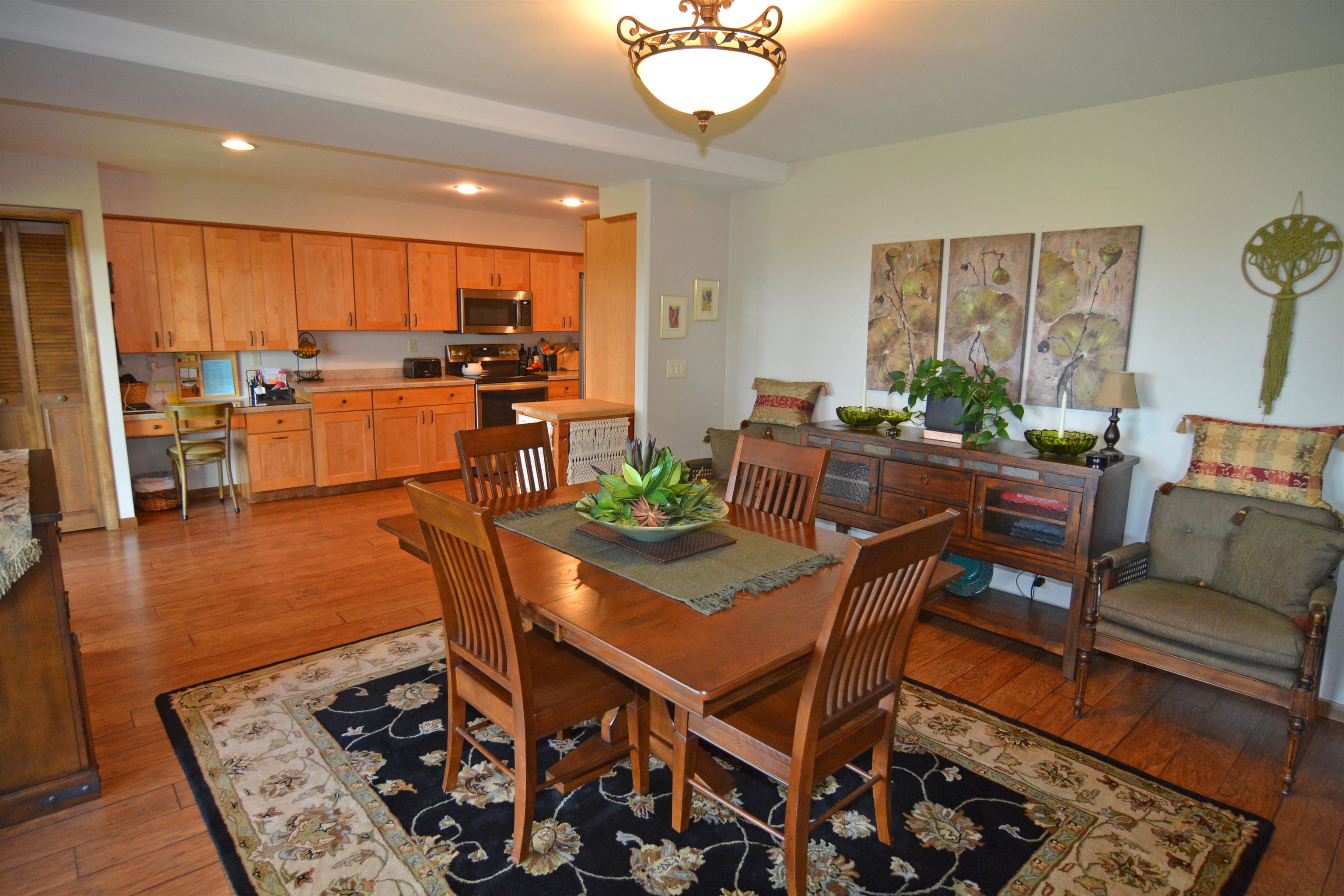 2205 RIDGE VIEW DRIVE, Wausau, Wisconsin 54401, 4 Bedrooms Bedrooms, ,3 BathroomsBathrooms,Residential,For Sale,2205 RIDGE VIEW DRIVE,22602639