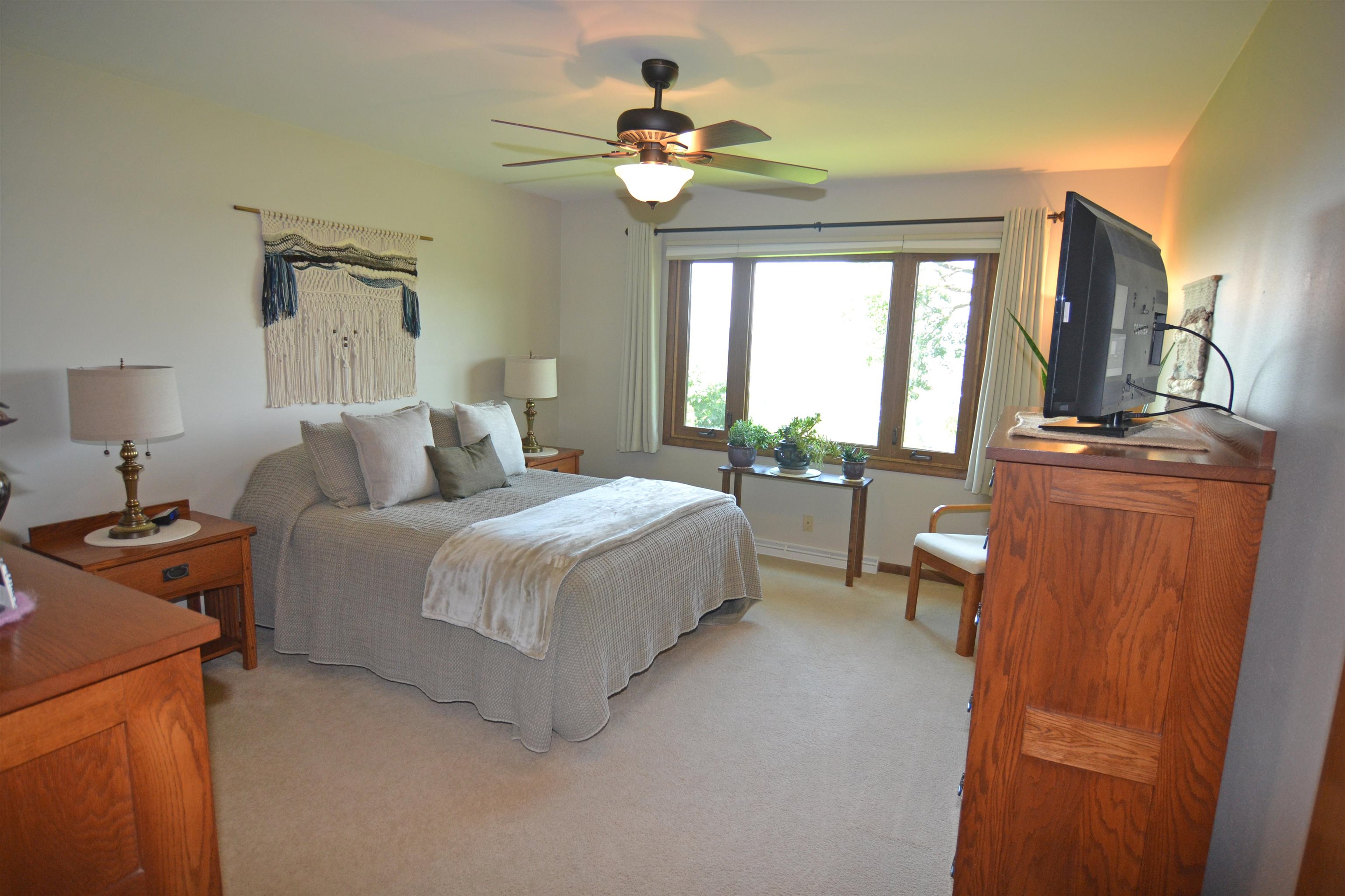 2205 RIDGE VIEW DRIVE, Wausau, Wisconsin 54401, 4 Bedrooms Bedrooms, ,3 BathroomsBathrooms,Residential,For Sale,2205 RIDGE VIEW DRIVE,22602639