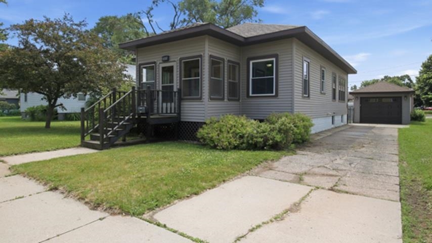 221 LETENDRE AVENUE, Port Edwards, Wisconsin 54469, 2 Bedrooms Bedrooms, ,2 BathroomsBathrooms,Residential,For Sale,221 LETENDRE AVENUE,22602642