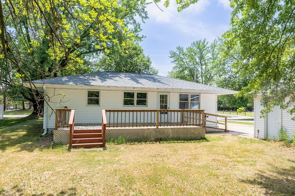 344 W BUEHLER AVENUE, Nekoosa, Wisconsin 54457, 3 Bedrooms Bedrooms, ,2 BathroomsBathrooms,Residential,For Sale,344 W BUEHLER AVENUE,22602645