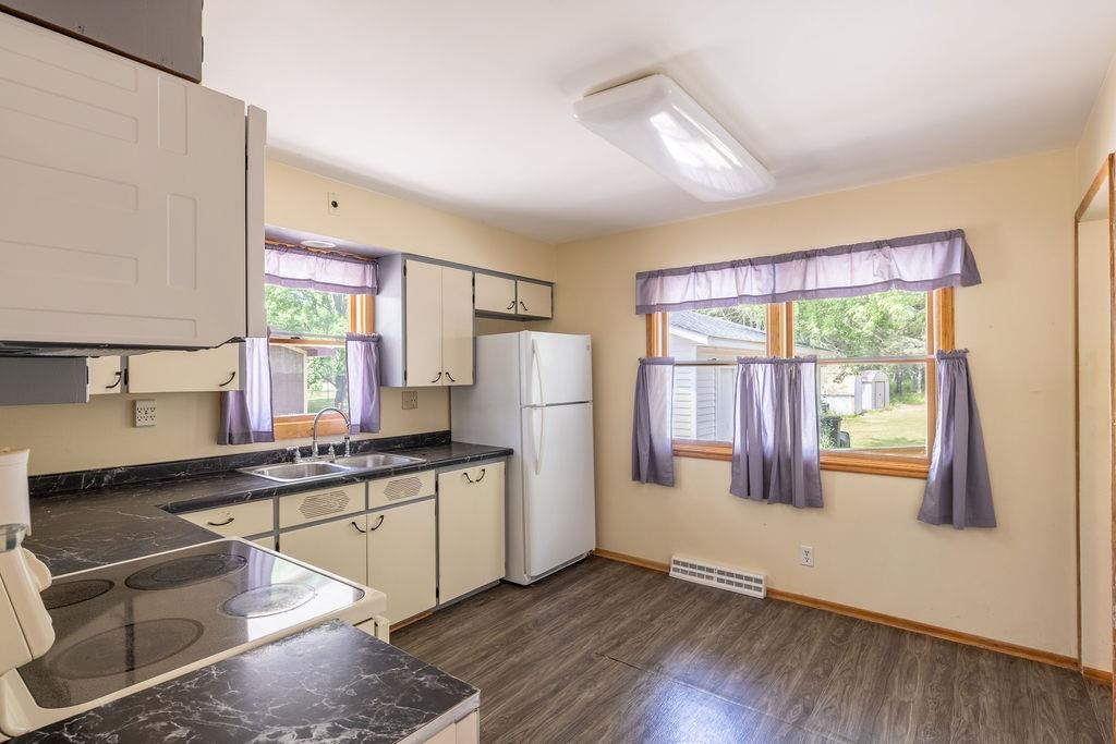 344 W BUEHLER AVENUE, Nekoosa, Wisconsin 54457, 3 Bedrooms Bedrooms, ,2 BathroomsBathrooms,Residential,For Sale,344 W BUEHLER AVENUE,22602645