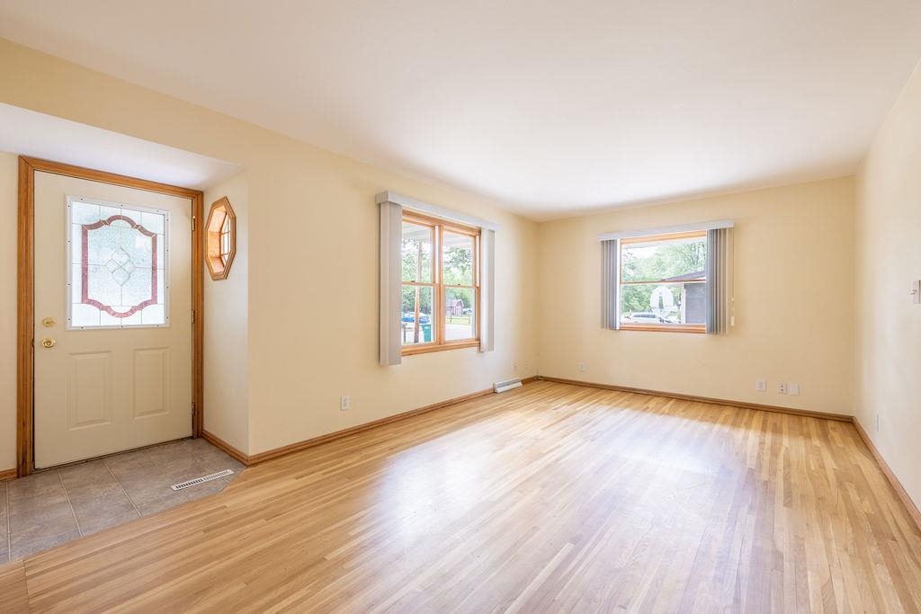 344 W BUEHLER AVENUE, Nekoosa, Wisconsin 54457, 3 Bedrooms Bedrooms, ,2 BathroomsBathrooms,Residential,For Sale,344 W BUEHLER AVENUE,22602645