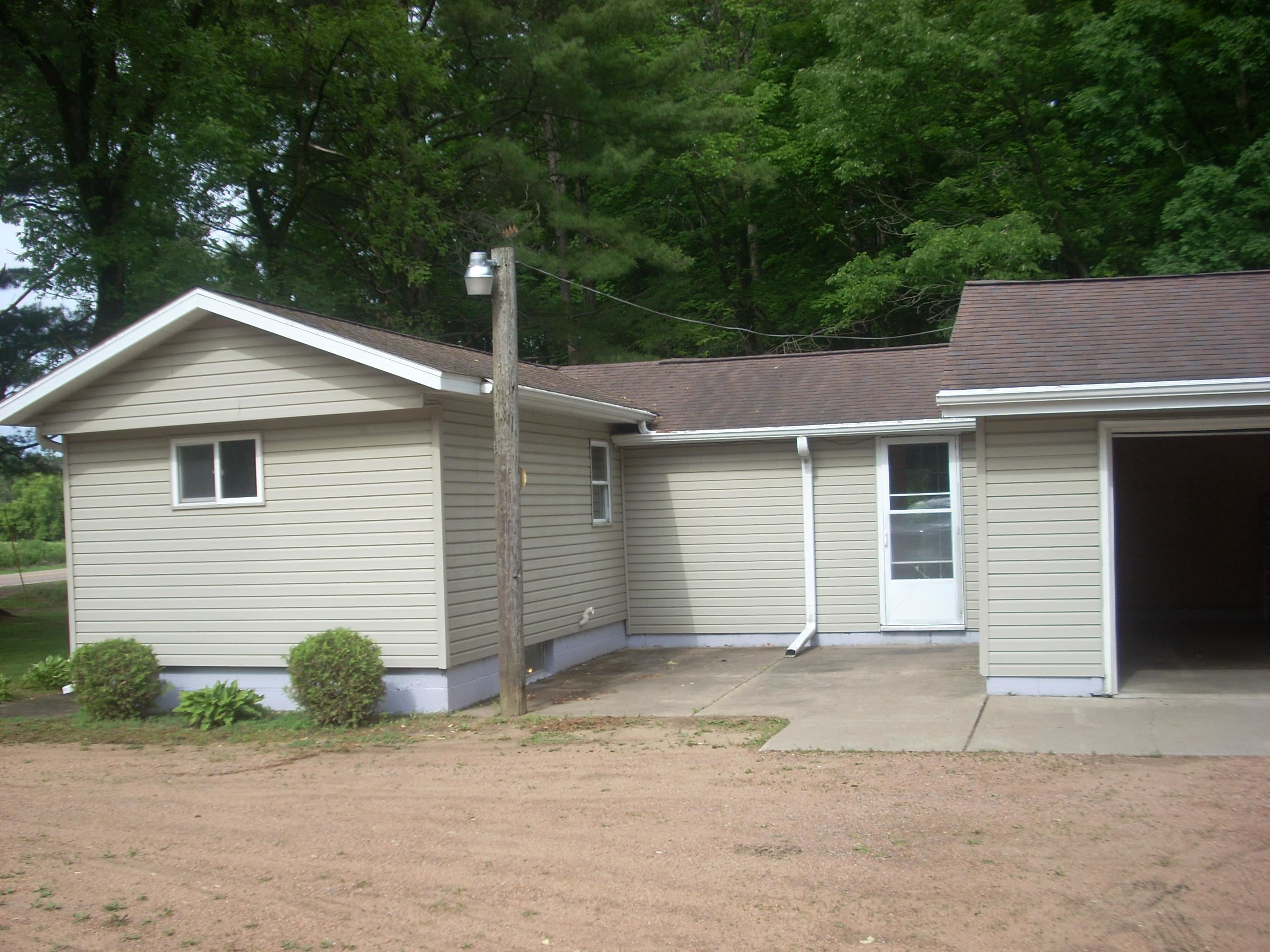 168674 STATE HIGHWAY 153, Hatley, Wisconsin 54440, 2 Bedrooms Bedrooms, ,1 BathroomBathrooms,Residential,For Sale,168674 STATE HIGHWAY 153,22602646