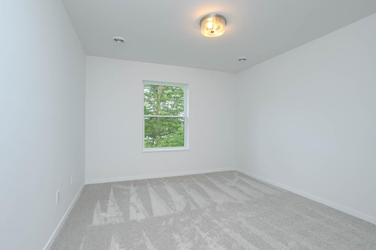 1400 PARK DRIVE, Schofield, Wisconsin 54476, 3 Bedrooms Bedrooms, 6 Rooms Rooms,2 BathroomsBathrooms,Residential,For Sale,1400 PARK DRIVE,22602647