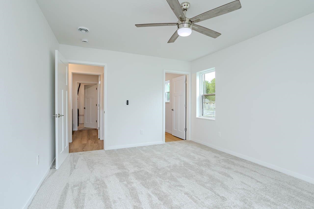 1400 PARK DRIVE, Schofield, Wisconsin 54476, 3 Bedrooms Bedrooms, 6 Rooms Rooms,2 BathroomsBathrooms,Residential,For Sale,1400 PARK DRIVE,22602647